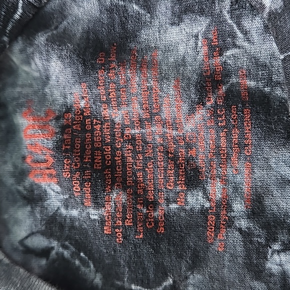AC/DC cropped graphic tee - Picture 2 of 2